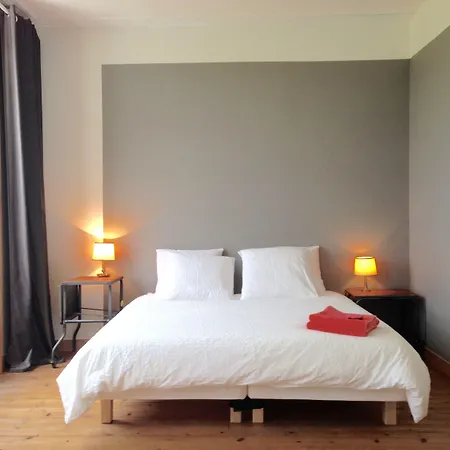 Couette-café Le Dojo Du Plessis 3*